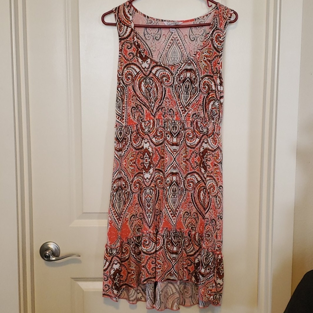 Light summer dress in paisley